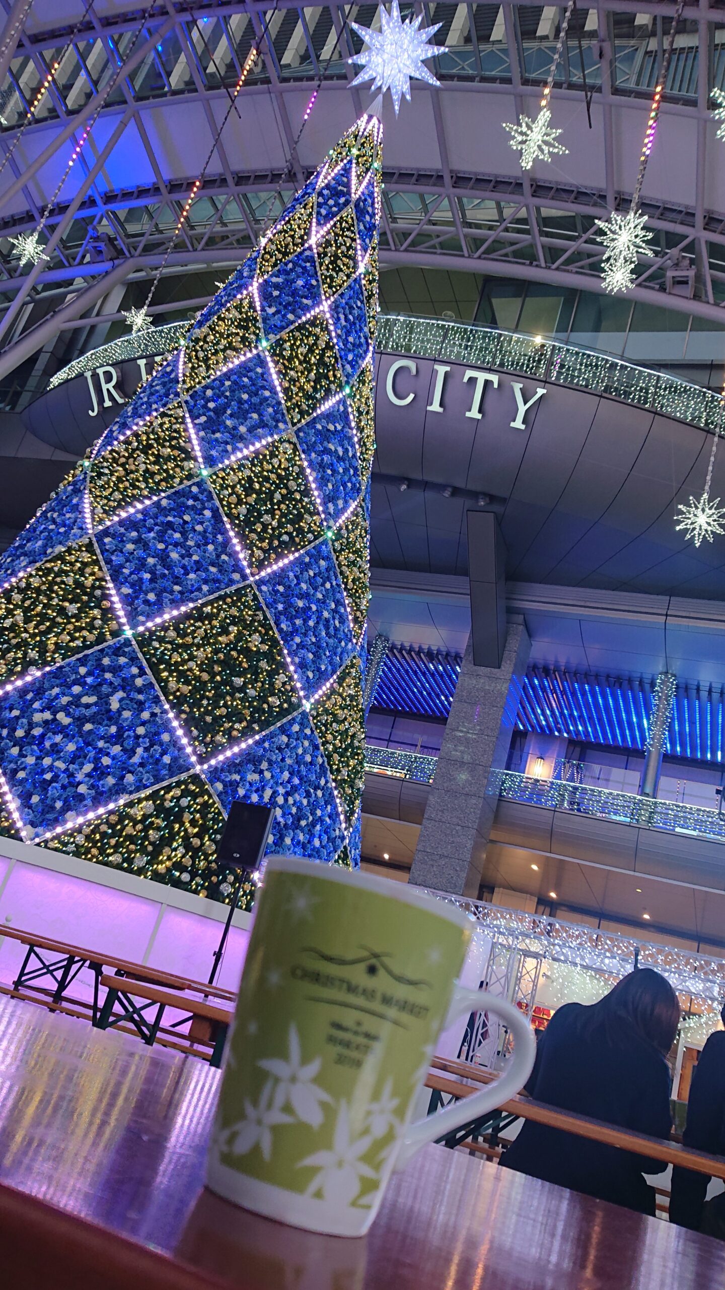 クリスマスと鶏